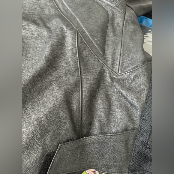 ALPINESTARS TECHNO APRILIA 
Mens Leather Motorbike Jacket Size L - Picture 10 of 10